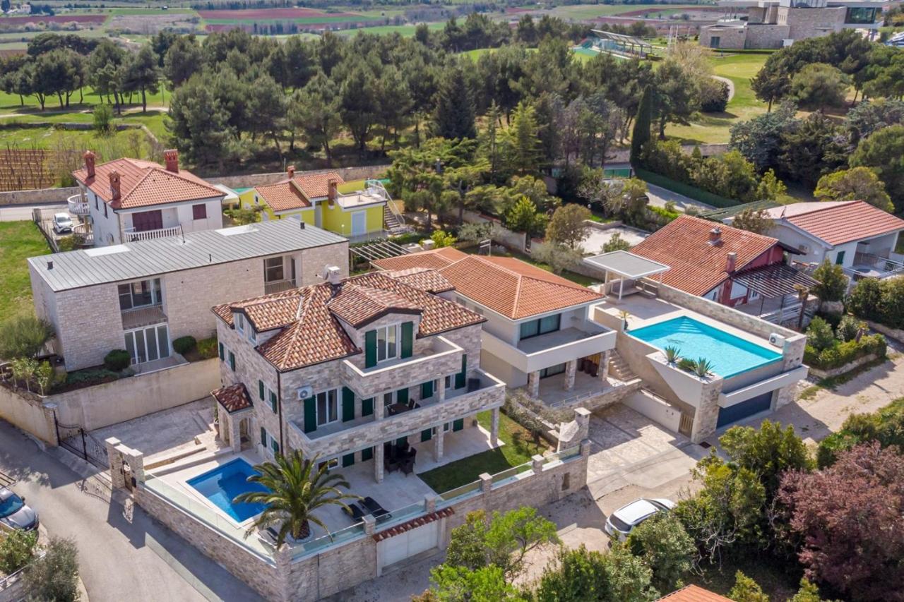 Villa Milena With Pool And Sea View Crveni Vrh Exterior photo